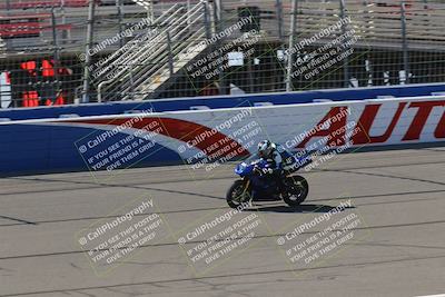 media/Aug-27-2022-Fastrack Riders (Sat) [[c588535105]]/Level 2/Session 1 Start Finish/